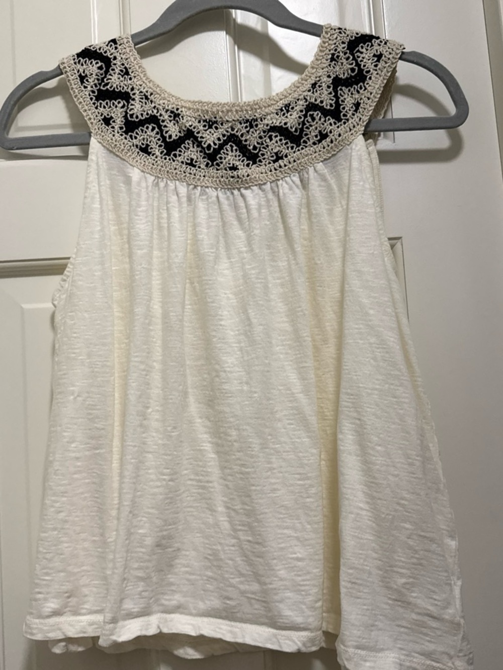 🌾 LUCKY BRAND Crochet Trim Tank Top - Size M 🌾